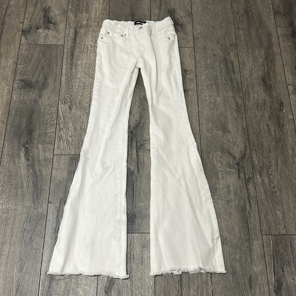 • Ser.O.Ya • Women’s DEMI MID RISE FLARE JEAN White Raw Hem 28 - Picture 3 of 5